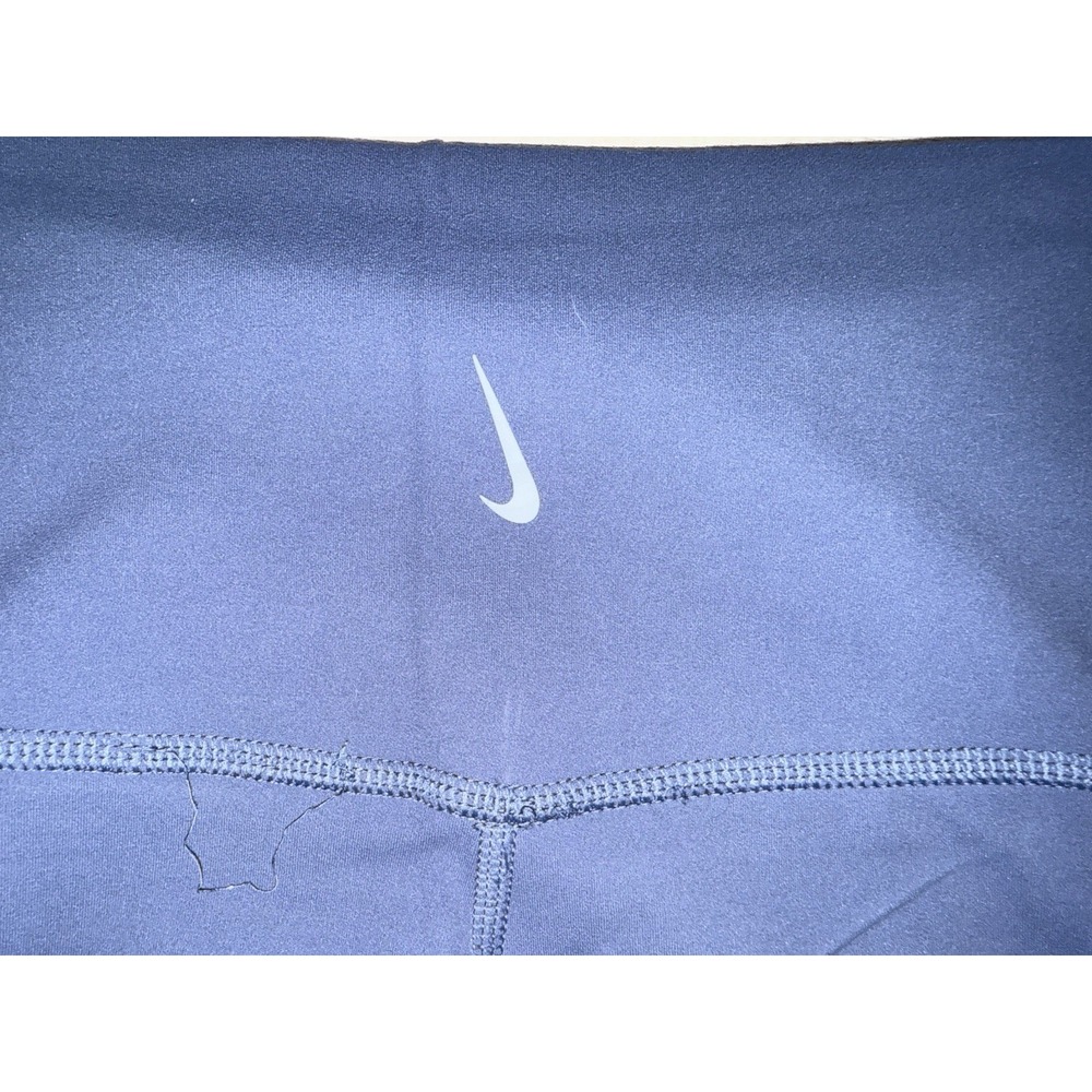 Nike‎ Woman's Blue Dri Fit Capri Running Athletic Pants Size Medium